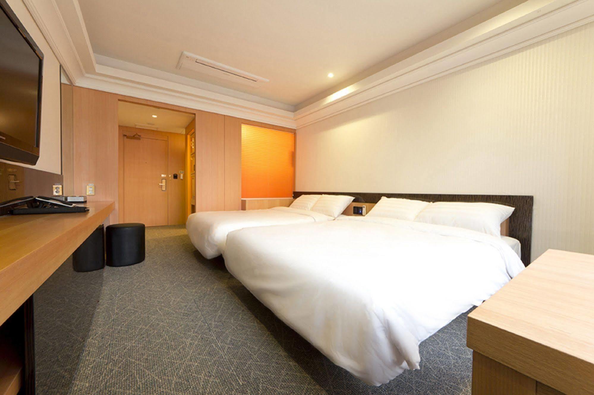 Centro Hotel 2* Seoul