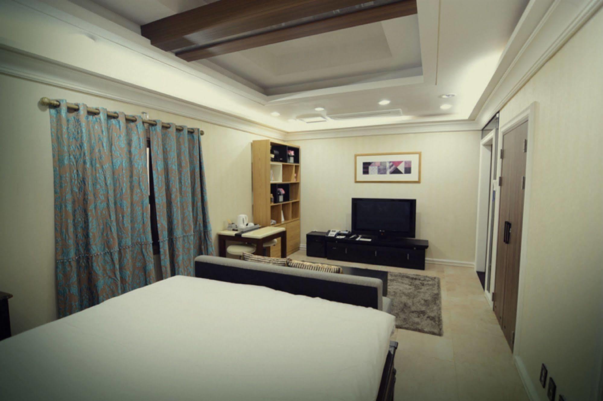 Centro Hotel 2* Seoul